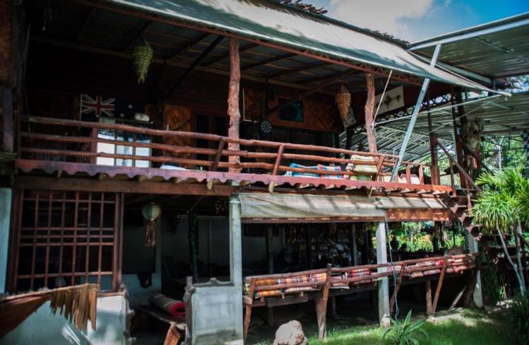 The Lazy Bar And Guesthouse Krabi town Exteriör bild